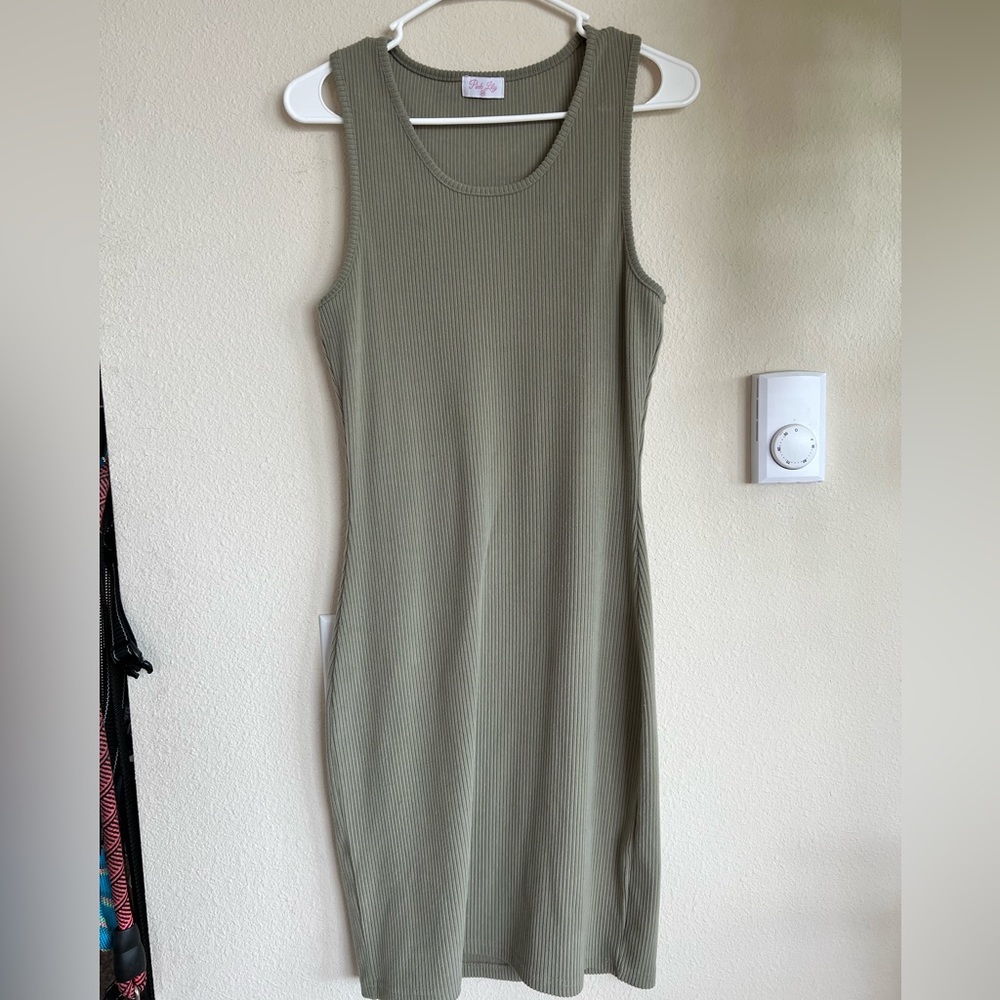 Olive green ribbed racerback mid-length dress